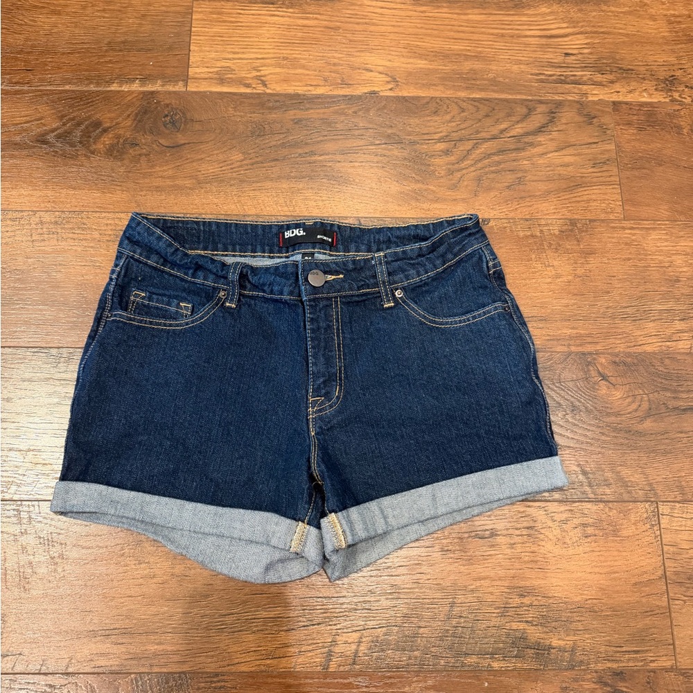 Super Cute - BDG (Urban Outfitters)! Shortie Shorts!